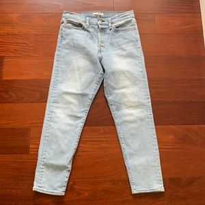 Levi Wedgie Fit Jeans
